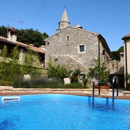 Holiday Homes Poli Svetega Antona Gračišće Værelse billede