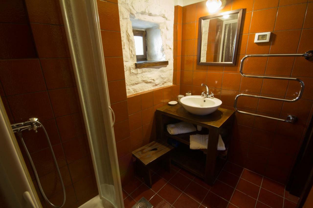 Holiday Homes Poli Svetega Antona Gračišće Eksteriør billede